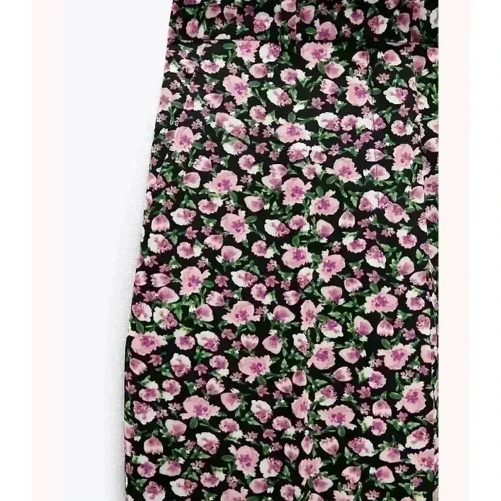 BNWT ZARA FLORAL PRINT HALTER TOP Size M - Picture 3 of 5